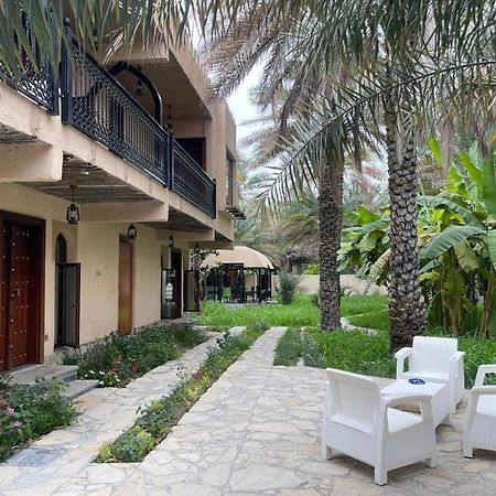 Date Palm Inn Nizwa Extérieur photo