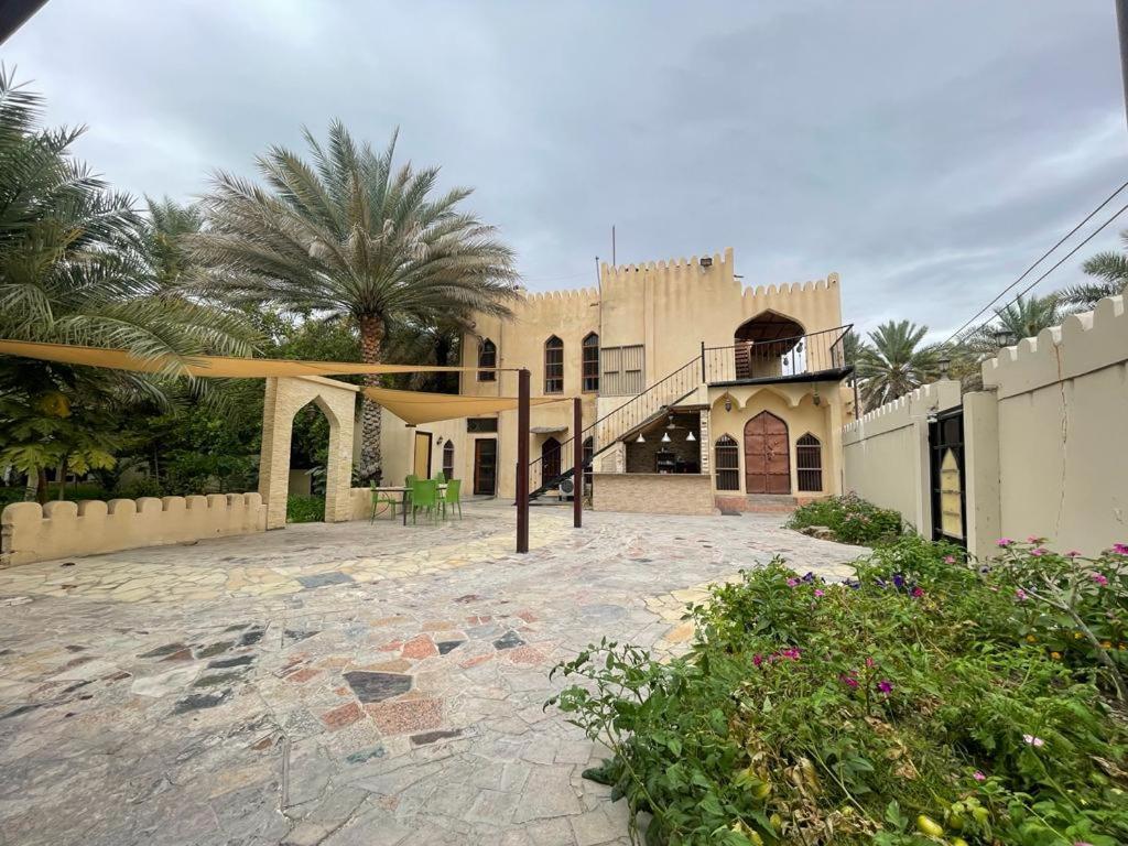 Date Palm Inn Nizwa Extérieur photo