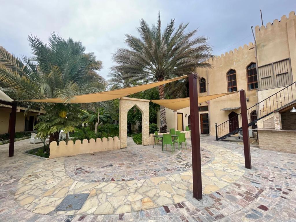 Date Palm Inn Nizwa Extérieur photo