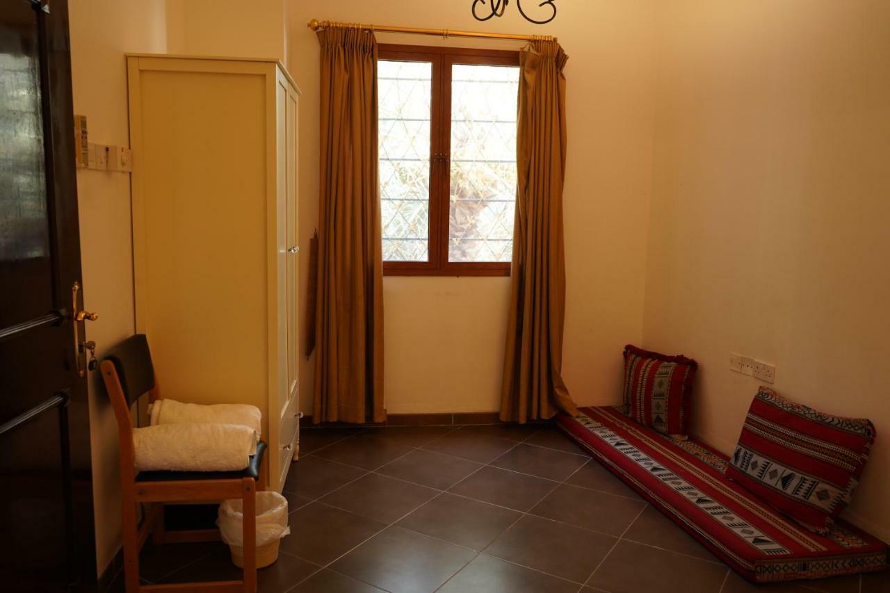 Date Palm Inn Nizwa Extérieur photo