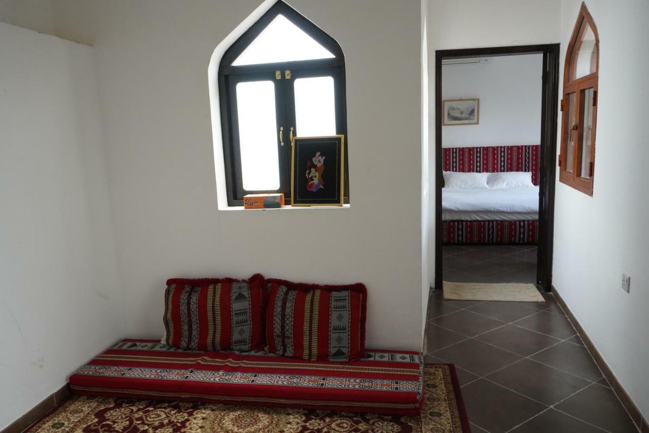 Date Palm Inn Nizwa Extérieur photo