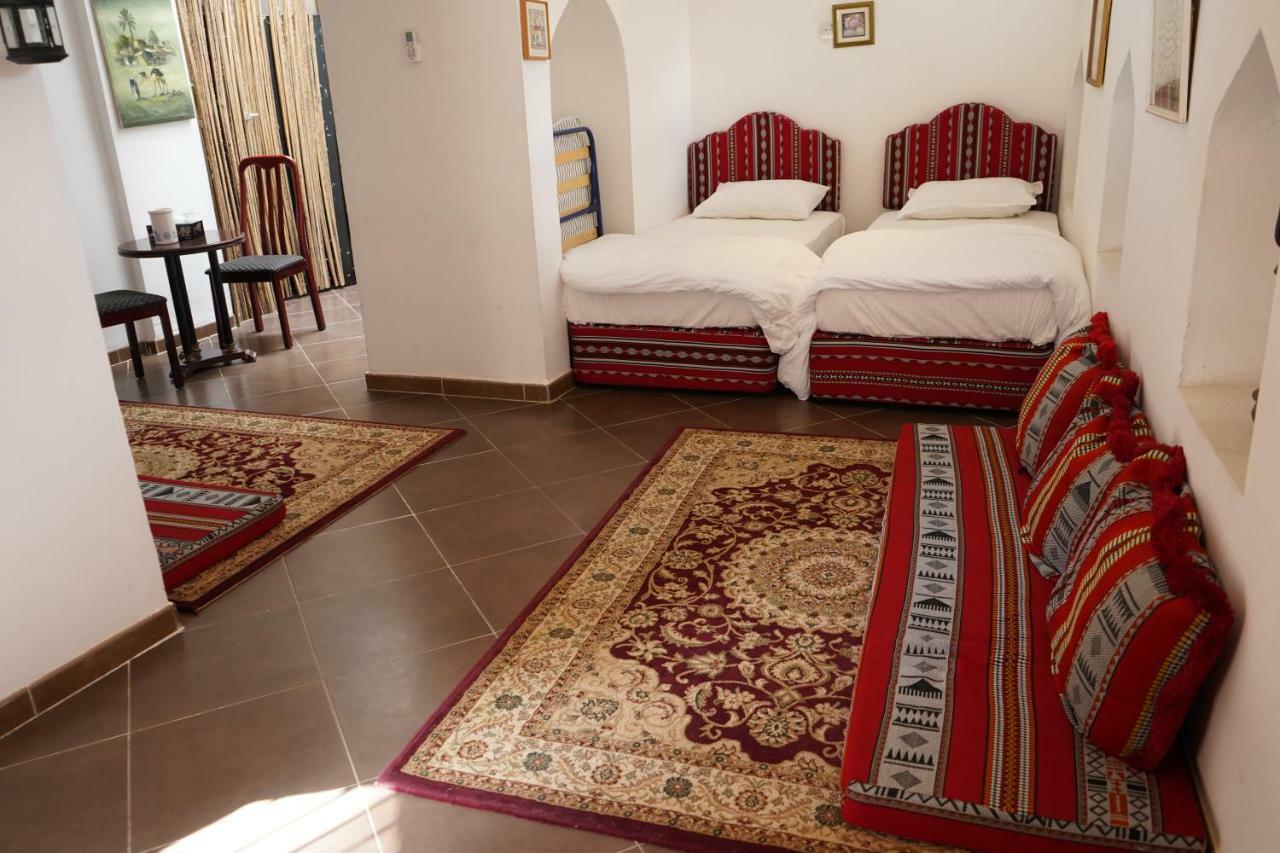 Date Palm Inn Nizwa Extérieur photo